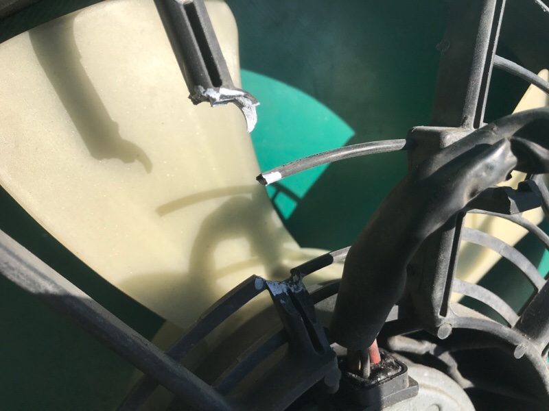 Диффузор вентилятора основного радиатора CX-9 06-16 2007 3.5