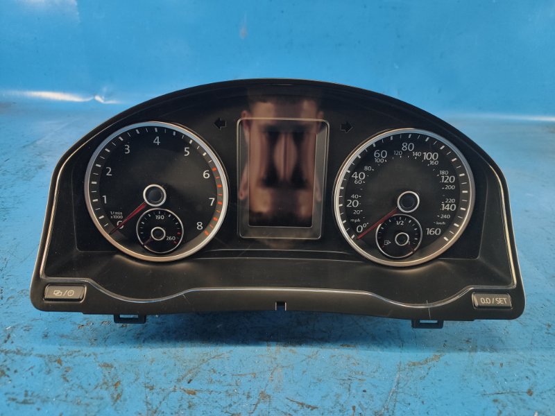 Панель приборов VOLKSWAGEN TIGUAN 08-17 2017 2.0 CCTA 5N0920973L Б/У