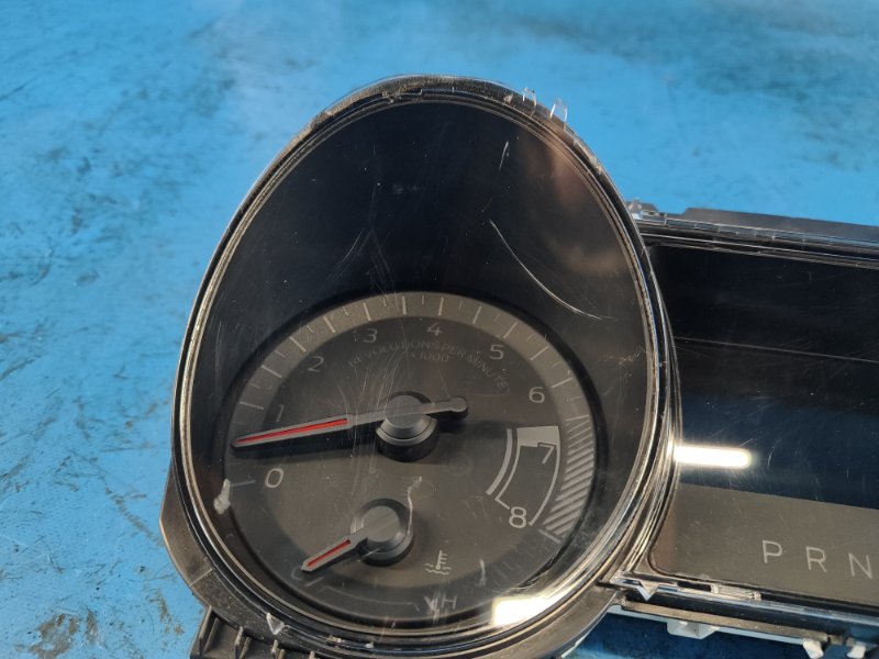 Панель приборов MUSTANG 15- 2.3 C23HD0D Панель приборов MUSTANG 15- 2.3 C23HD0D