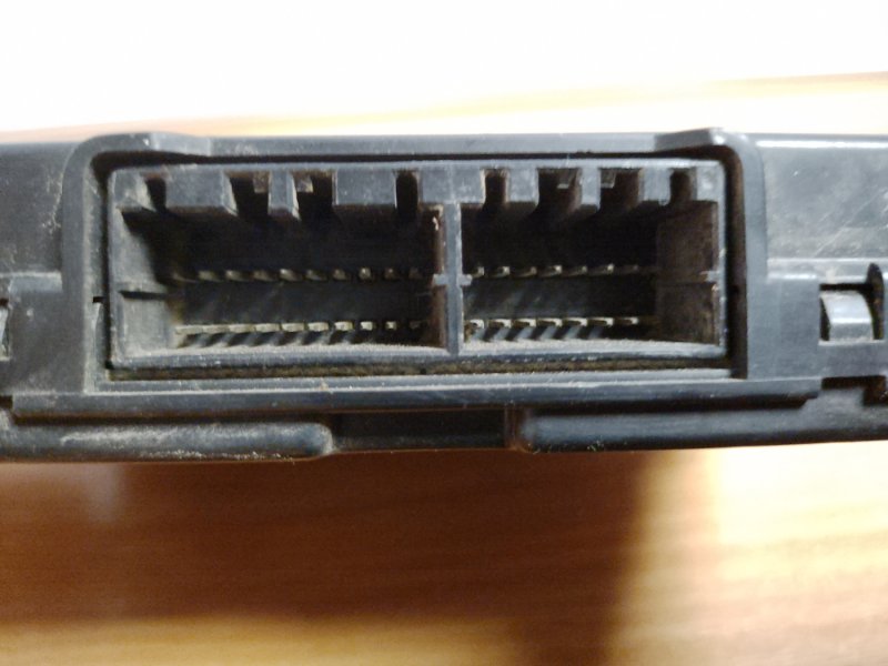 Блок электронный MITSUBISHI OUTLANDER XL 05-13