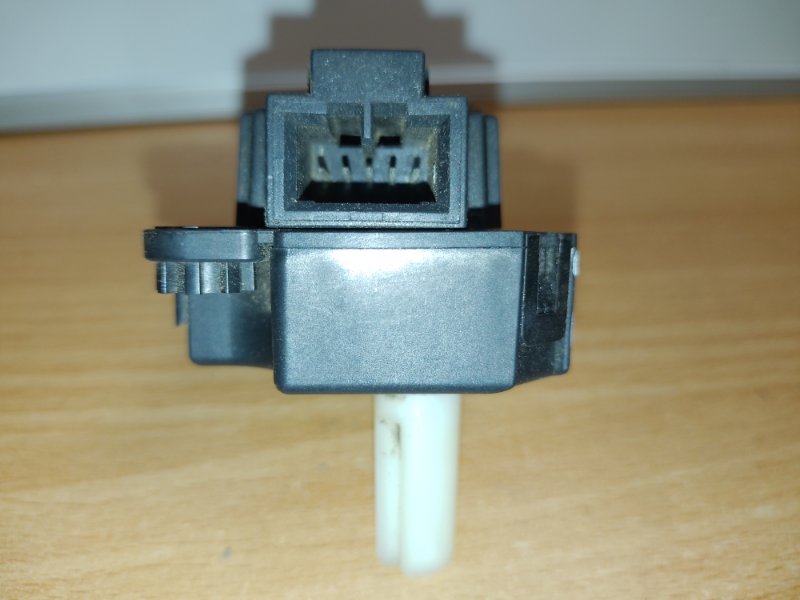 Моторчик заслонки печки OUTLANDER GF 12-