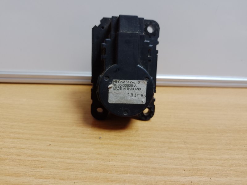 Моторчик заслонки печки MITSUBISHI OUTLANDER GF 12- 7820A080 Б/У
