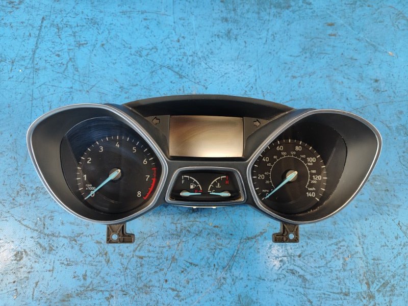 Панель приборов FORD ESCAPE 12-19 2017 T15HDTX GJ5Z-10849-TG Б/У