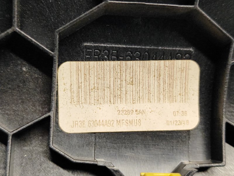 Накладка торпедо MUSTANG 15-