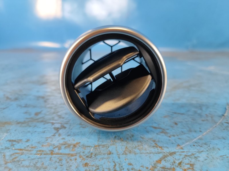 Дефлектор воздушный MUSTANG 15-