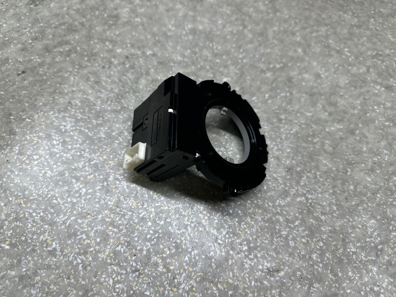 Датчик угла поворота руля LEXUS CT200 11-17 1.8 2ZRFXE