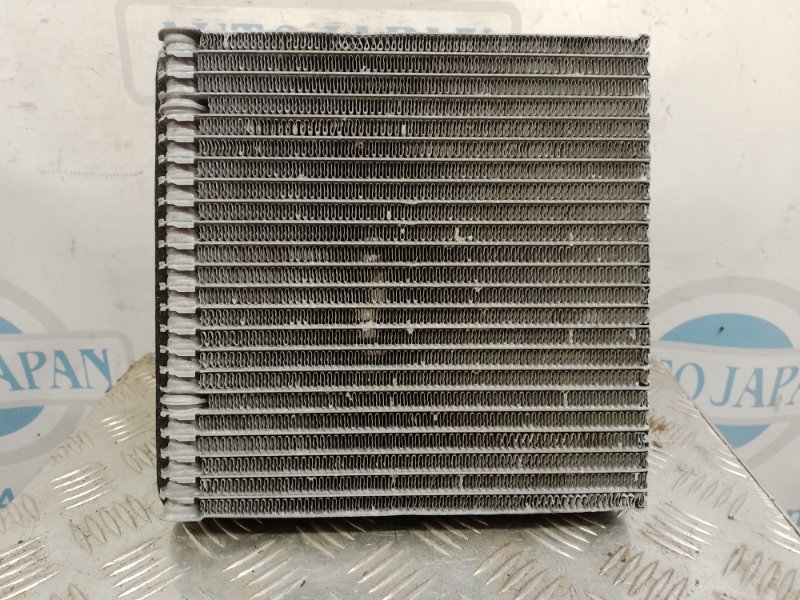 Испаритель кондиционера JETTA USA 10-17