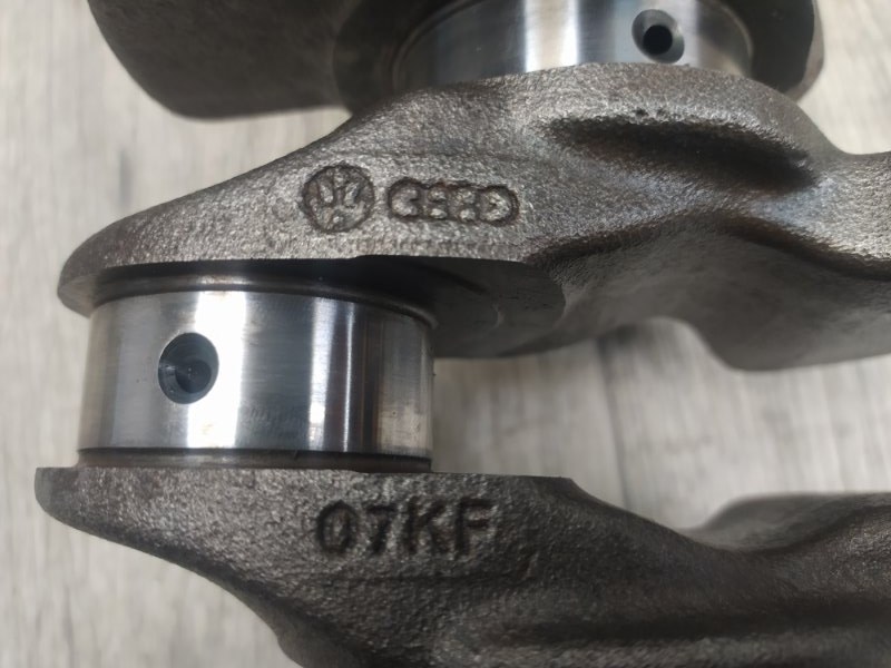 Коленвал JETTA USA 10-17 2011 Седан CBTA 2.5L Коленвал JETTA USA 10-17 2011 Седан CBTA 2.5L