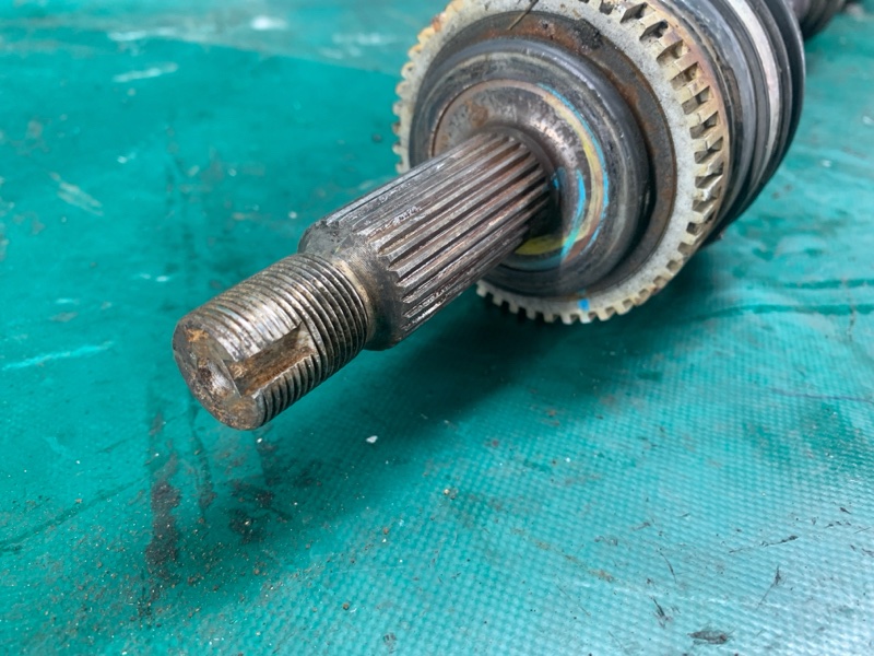 Привод передний правый HYUNDAI SONATA YF 10-14 2.4 G4KK Привод передний правый HYUNDAI SONATA YF 10-14 2.4 G4KK