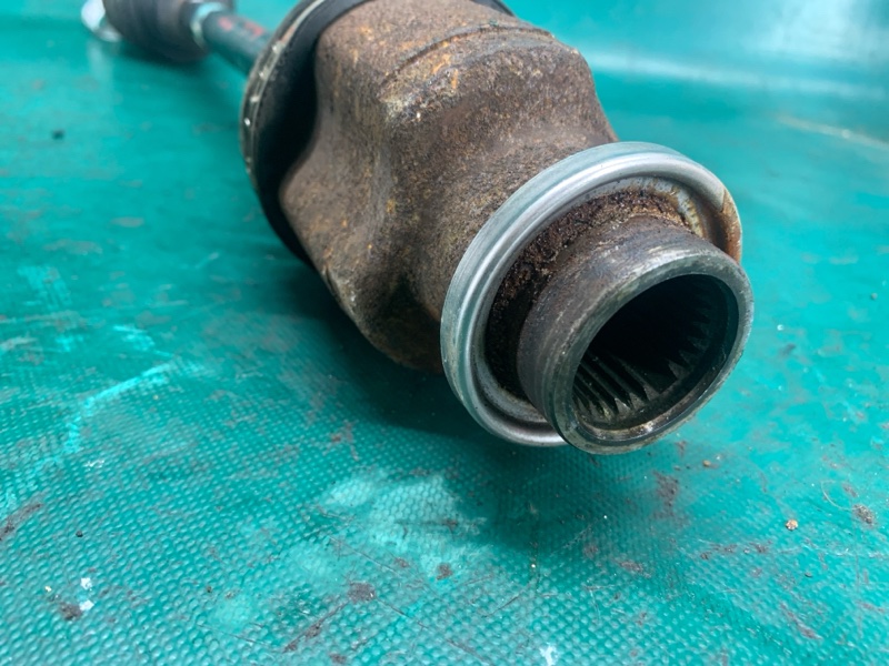 Привод задний левый MDX (YD2) 06-13 2009 3.7 J37A1