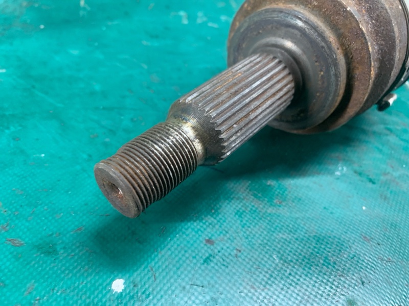 Привод передний правый JEEP PATRIOT 10-17 2.0 ECN Привод передний правый JEEP PATRIOT 10-17 2.0 ECN