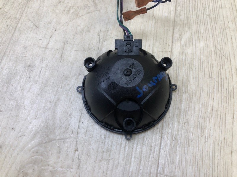 Мотор зеркала JOURNEY 08-20 Мотор зеркала JOURNEY 08-20