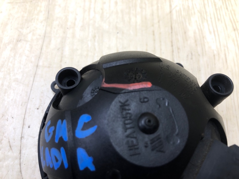 Мотор зеркала ACADIA 12-16