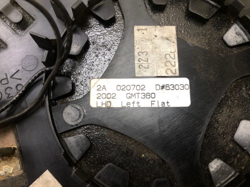 Зеркальный элемент левый CHEVROLET TRAILBLAZER 01-08 Зеркальный элемент левый CHEVROLET TRAILBLAZER 01-08