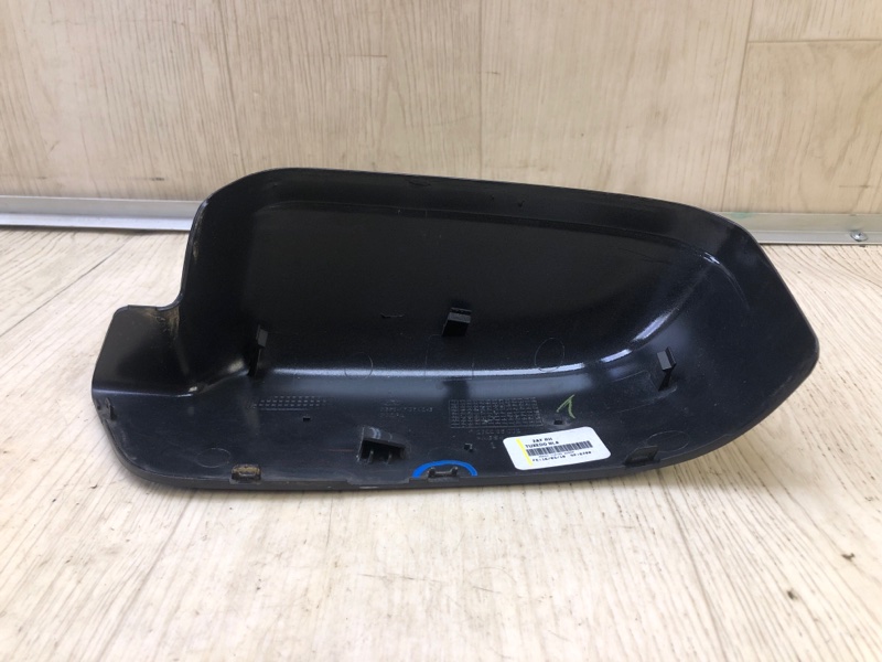 Накладка зеркала правая FUSION (USA) 06-12