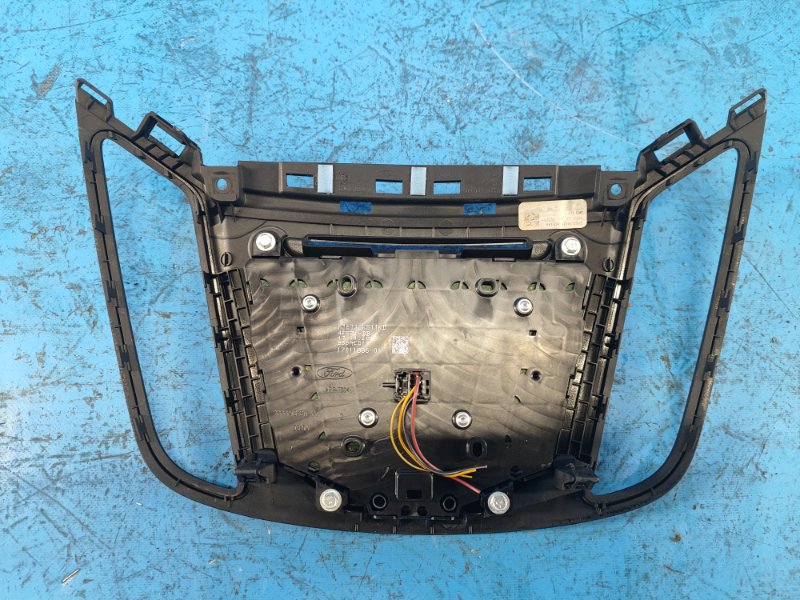 Блок управления мультимедиа ESCAPE 12-19 2017 T15HDTX