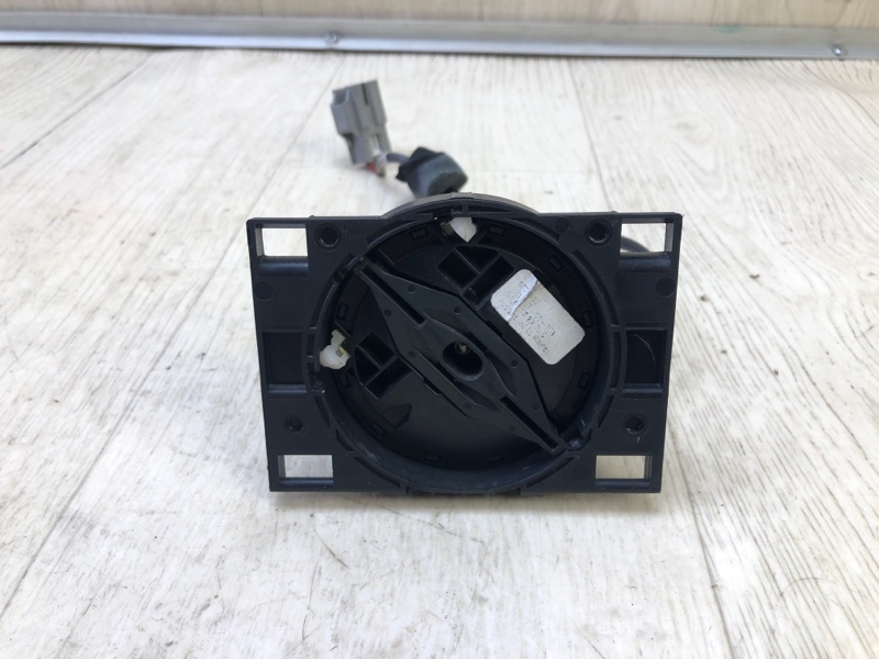 Запчасть мотор зеркала FORD FUSION (USA) 06-12 AU5Z-17D696-A Б/У Мотор зеркала FORD FUSION (USA) 06-12 AU5Z-17D696-A Б/У