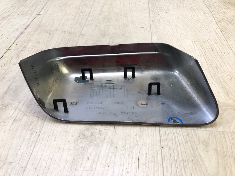 Накладка зеркала левая EDGE 06-14