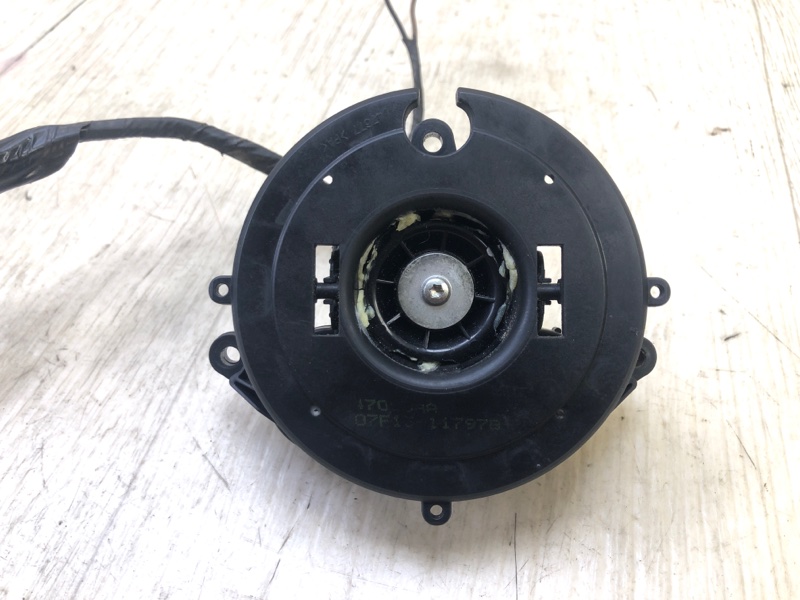 Мотор зеркала TAURUS 07-09