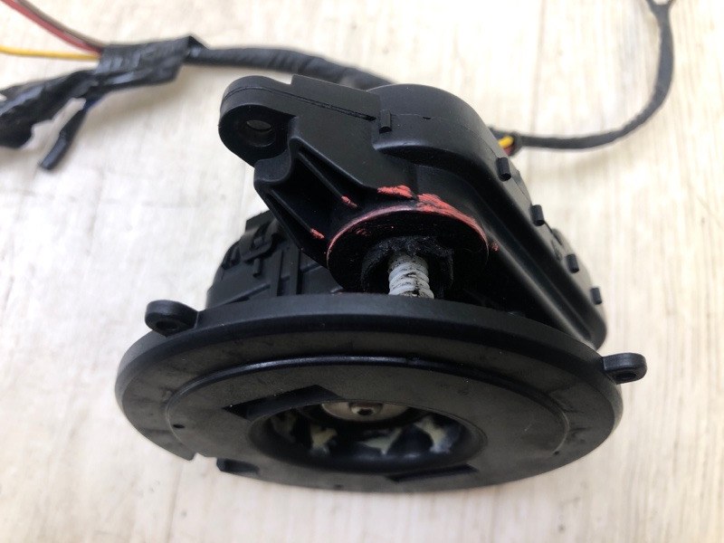 Мотор зеркала TAURUS 07-09