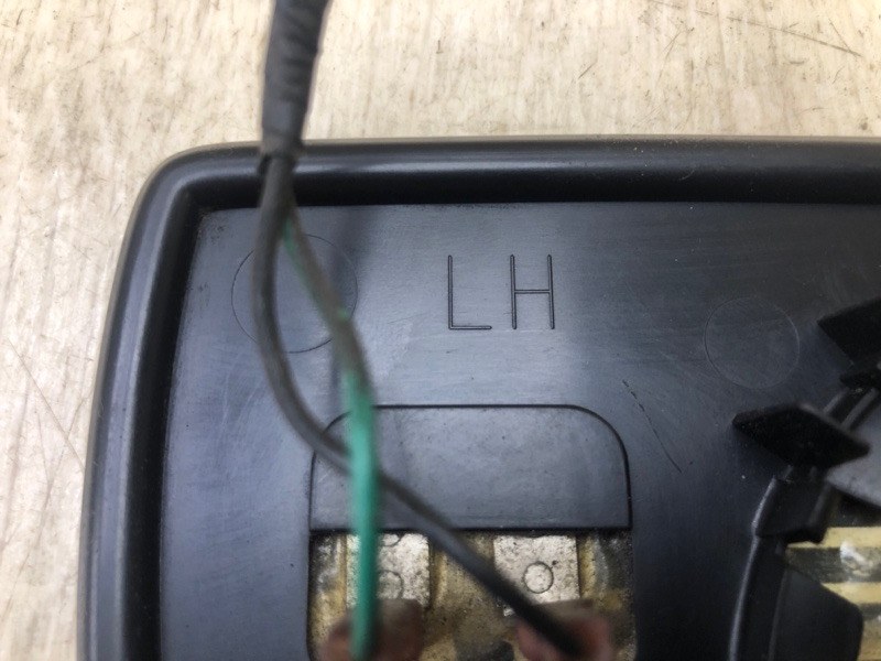 Зеркальный элемент левый TAURUS 07-09