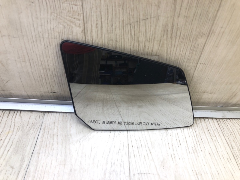 Запчасть зеркальный элемент правый GMC ACADIA 12-16 23144324 Б/У Зеркальный элемент правый GMC ACADIA 12-16 23144324 Б/У