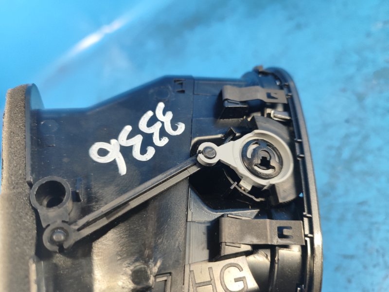 Дефлектор воздушный левый VOLKSWAGEN TIGUAN 08-17 2.0 CCTA