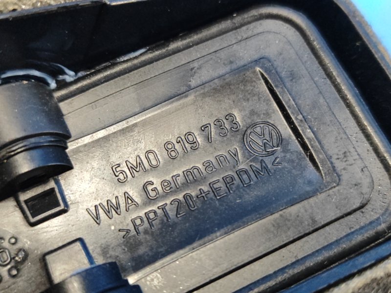 Дефлектор воздушный TIGUAN 08-17 2017 2.0 CCTA