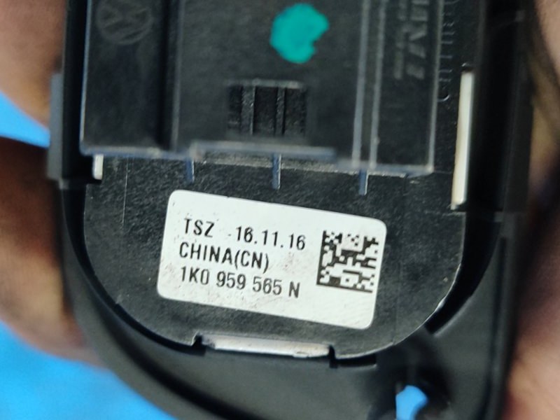 Блок управления стеклоподъемниками TIGUAN 08-17 2017 2.0 CCTA