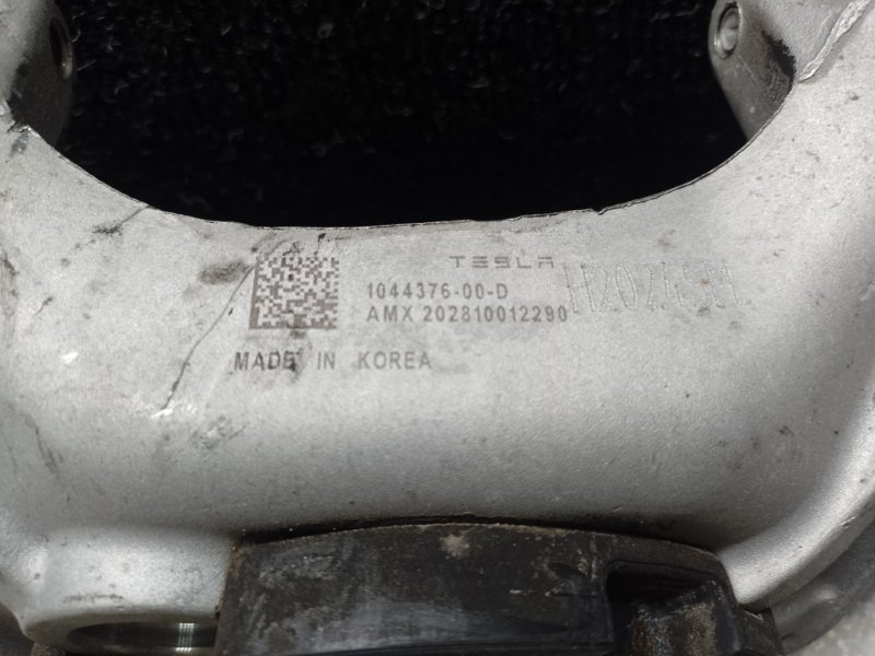 Опора амортизатора передняя правая MODEL Y 19- 2021