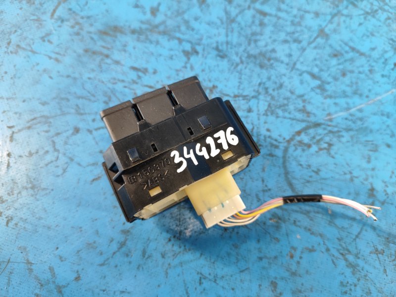 Кнопка режима АКПП HS250H (ANF10) 09-12 2009 2.4 2AZFXE