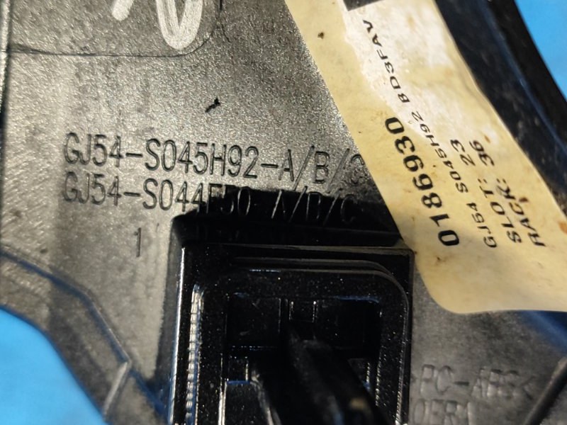 Накладка торпедо ESCAPE 12-19 2017 T15HDTX