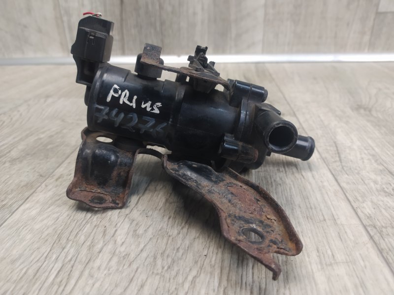 Помпа инвертора PRIUS - 20 03-11