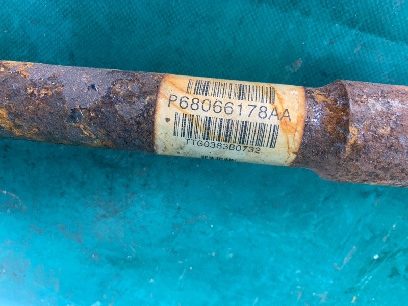 Привод передний правый JOURNEY 08-20 2013 3.6 ERB Привод передний правый JOURNEY 08-20 2013 3.6 ERB