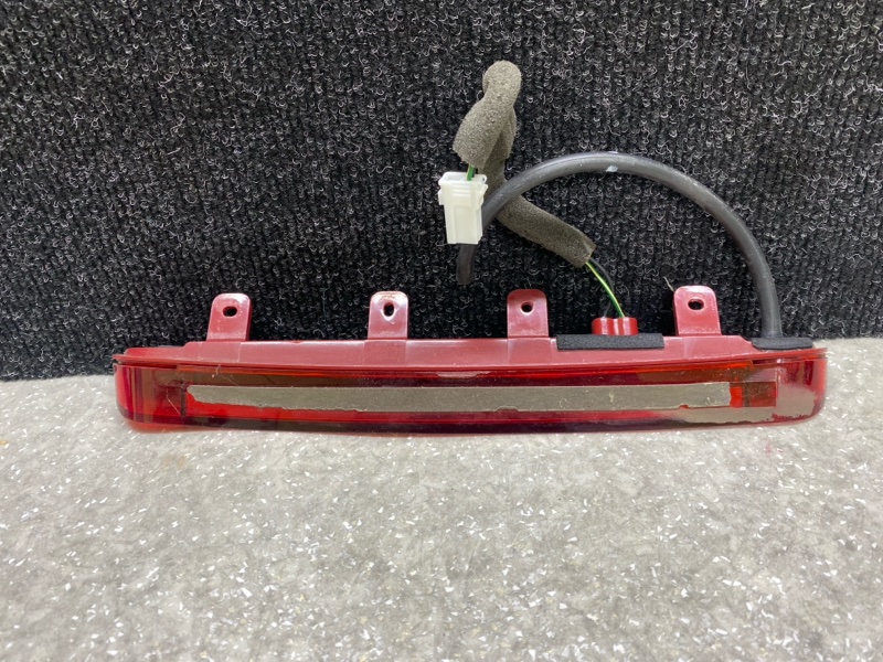 Стоп-сигнал SANTA FE (DM) 12-18 2017 2.4 G4KJ Стоп-сигнал SANTA FE (DM) 12-18 2017 2.4 G4KJ