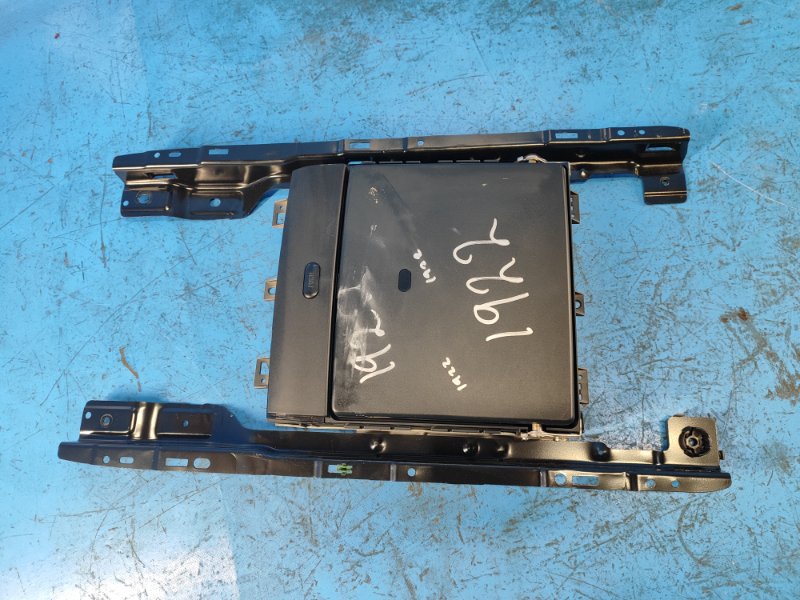 Монитор DODGE GRAND CARAVAN 08- 3.6 ERB