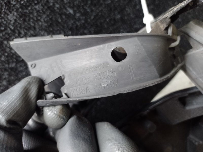 Решетка радиатора CX-5 (KF) 16-21 2018 2.5L Решетка радиатора CX-5 (KF) 16-21 2018 2.5L