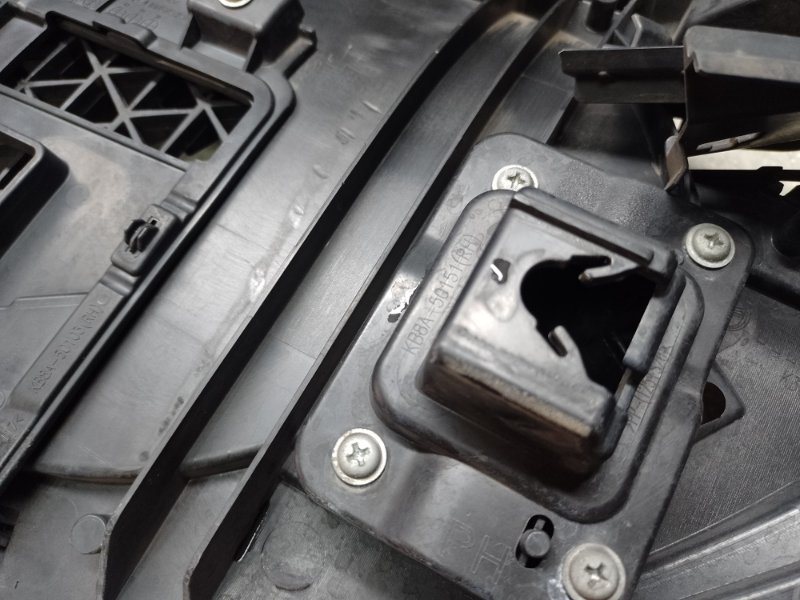 Решетка радиатора CX-5 (KF) 16-21 2018 2.5L Решетка радиатора CX-5 (KF) 16-21 2018 2.5L