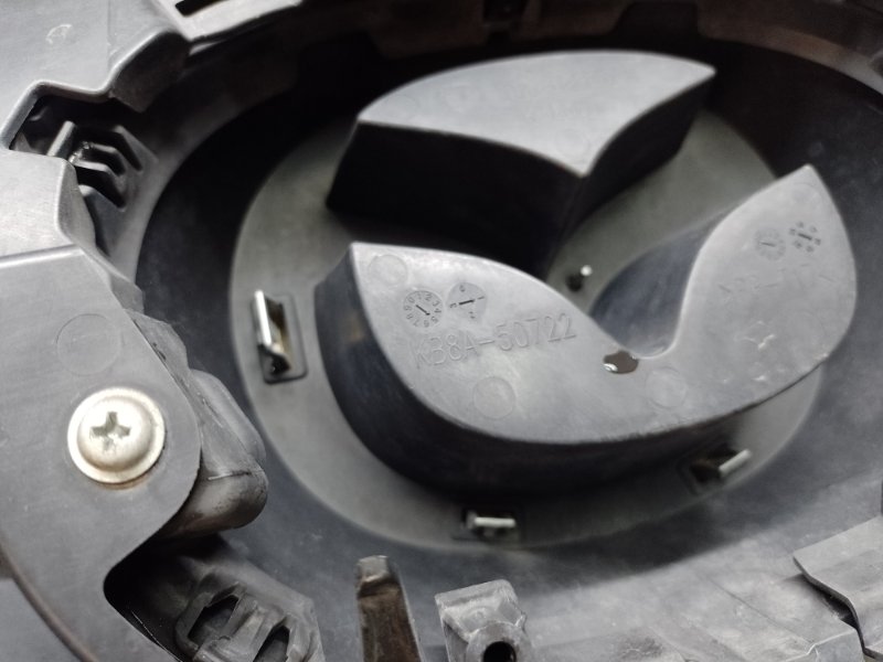 Решетка радиатора CX-5 (KF) 16-21 2018 2.5L Решетка радиатора CX-5 (KF) 16-21 2018 2.5L