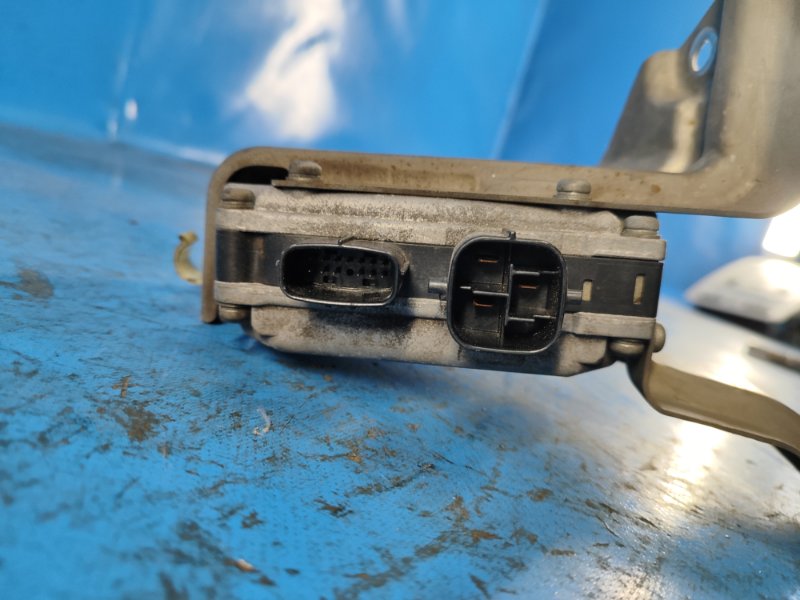 Блок управления электроусилителем руля TOYOTA CAMRY 40 06-11 2.4 2AZFXE