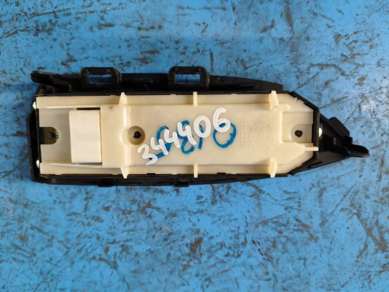 Блок управления стеклоподъемниками PRIUS - 30 09-17