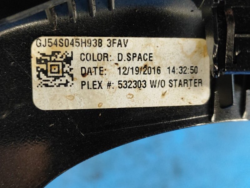 Накладка торпедо ESCAPE 12-19 2017 T15HDTX