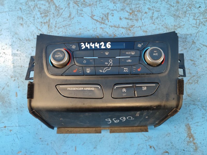 Блок управления печкой FORD ESCAPE 12-19 2017 T15HDTX CJ5T-18C612-FA Б/У