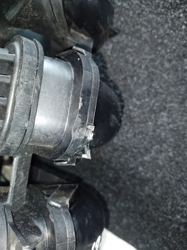 Коллектор впускной FUSION 14- 2019 C20EDEF