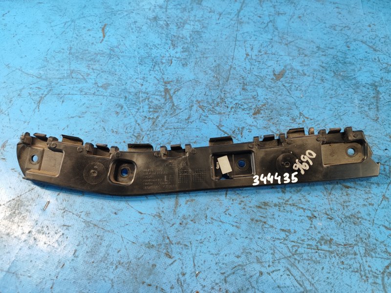 Запчасть кронштейн заднего бампера левый FORD ESCAPE 12-19 2017 T15HDTX GJ54-17E851-AB Б/У Кронштейн заднего бампера левый FORD ESCAPE 12-19 2017 T15HDTX GJ54-17E851-AB Б/У