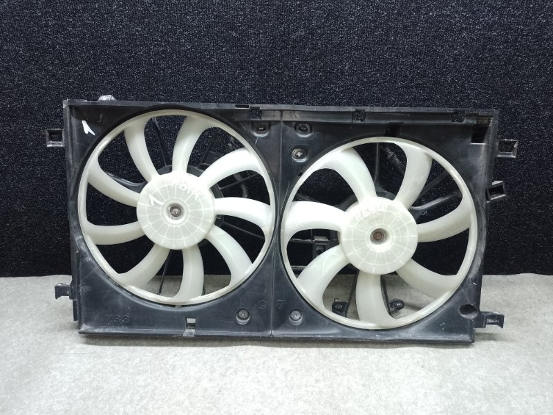 Диффузор вентилятора основного радиатора TOYOTA PRIUS 16- 2017 1.8 2ZRFXE 16711-37160 Б/У