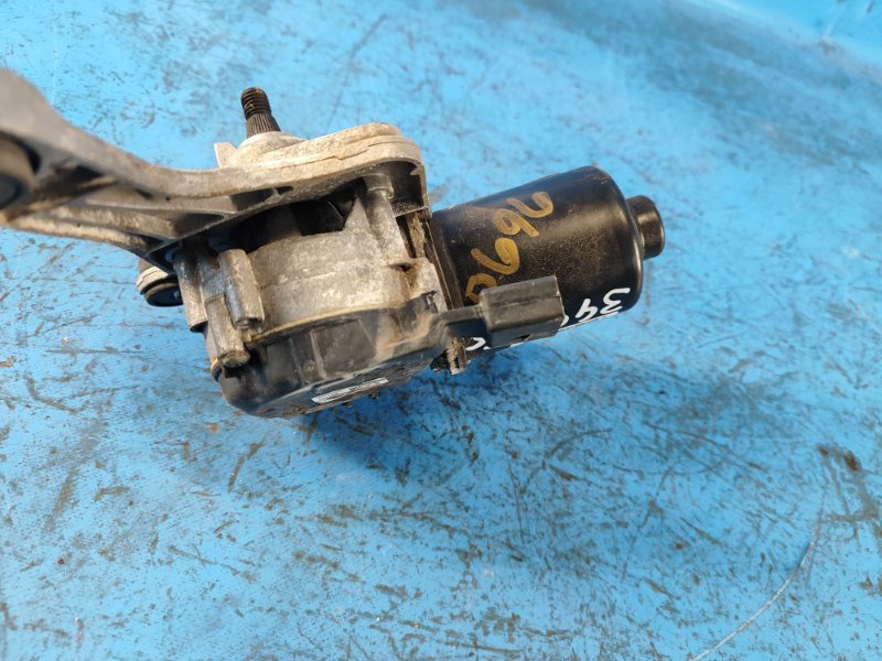 Моторчик стеклоочистителя правый FORD ESCAPE 12-19 T15HDTX Моторчик стеклоочистителя правый FORD ESCAPE 12-19 T15HDTX