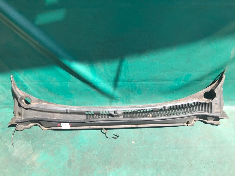 Запчасть пластик под лобовое стекло / жабо FORD FUSION 14- 2016 C15HDTX DS7Z-54018A16-A Б/У Пластик под лобовое стекло / Жабо FORD FUSION 14- 2016 C15HDTX DS7Z-54018A16-A Б/У