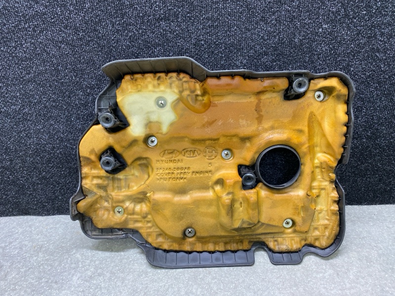 Накладка двигателя декоративная SANTA FE (DM) 12-18 2017 2.4 G4KJ Накладка двигателя декоративная SANTA FE (DM) 12-18 2017 2.4 G4KJ