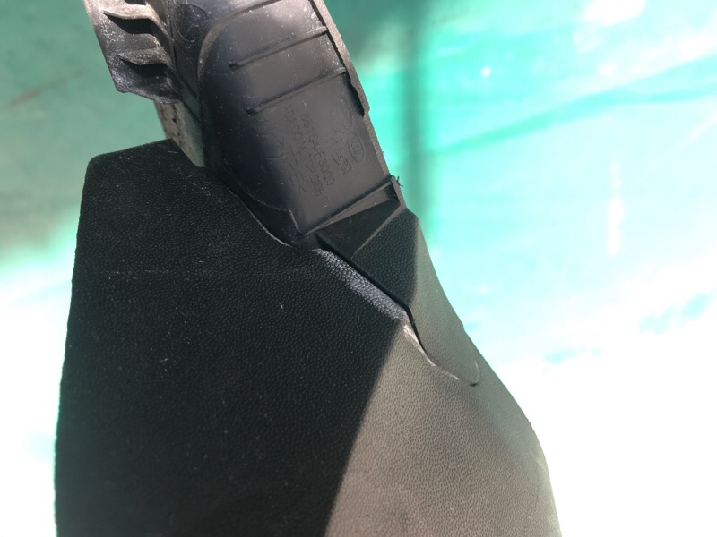 Пластик под лобовое стекло / Жабо ELANTRA AD 16- 2016 2.0 G4NH